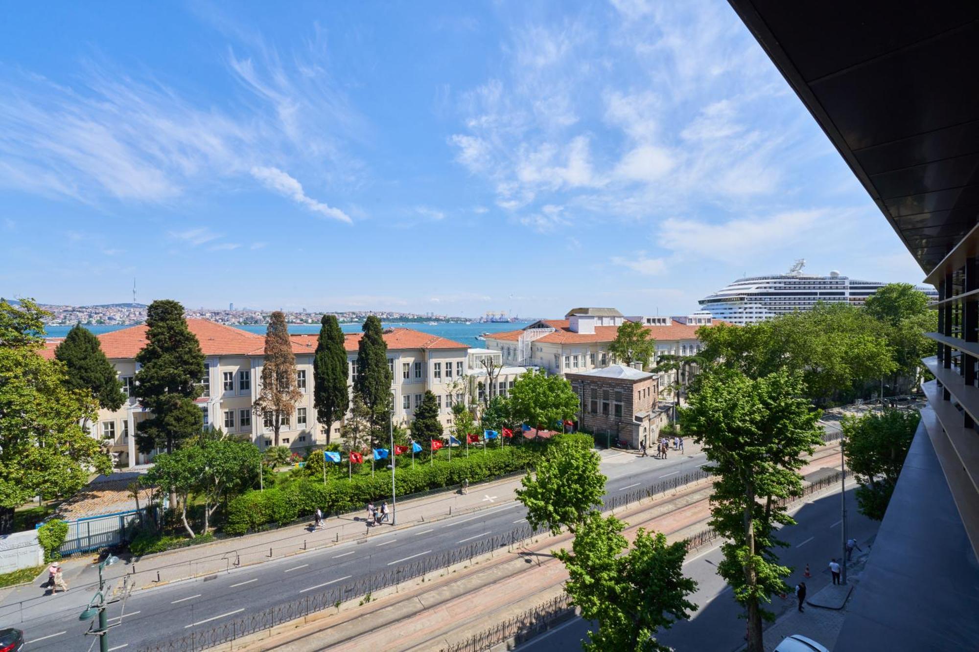 Metropolitan Hotels Bosphorus - Special Category Estambul Exterior foto